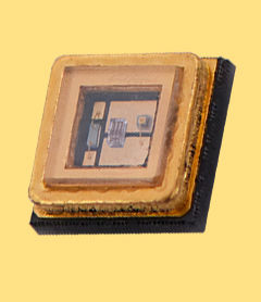 CE bersertifikat 270nm 265nm 275nm UVC LED Chip dengan Lensa Kaca Kuarsa untuk Pembersih Air